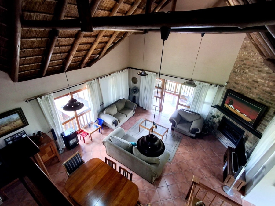 4 Bedroom Property for Sale in Boschenvaal River Front Lodges Free State
